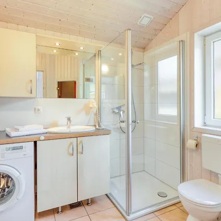 Schatzkiste 3 - Dorf 4 Tatil Evi Priwall