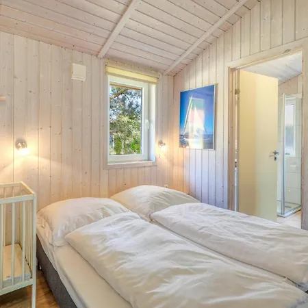 Schatzkiste 3 - Dorf 4 Tatil Evi